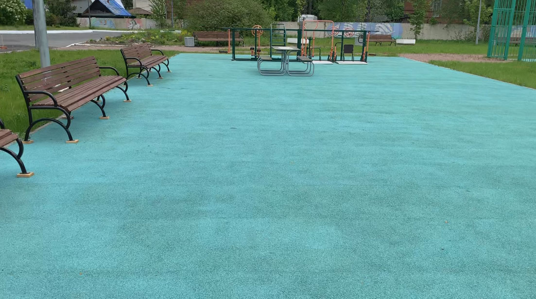 Площадка № 2 с тренажерами Площадка № 2 с тренажерами