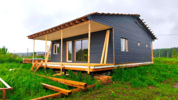 Незавершенный домокомплект с критическими дефектами на момент осмотра